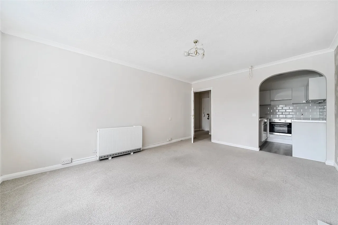 Forge Close, Hayes, BR2, photo 12