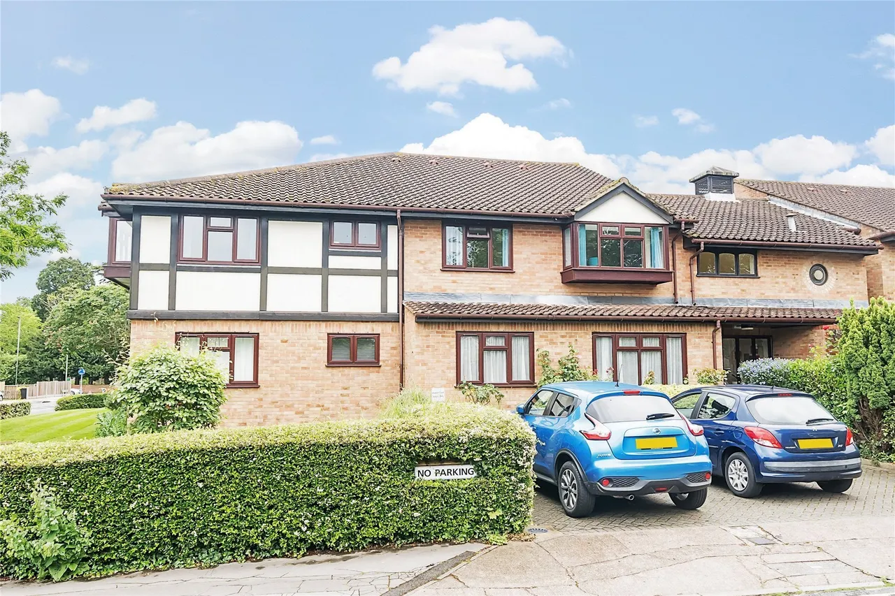 Forge Close, Hayes, BR2, photo 14