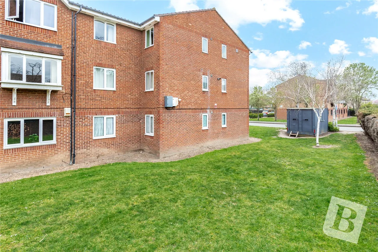 Honey Close, Dagenham, RM10, photo 4