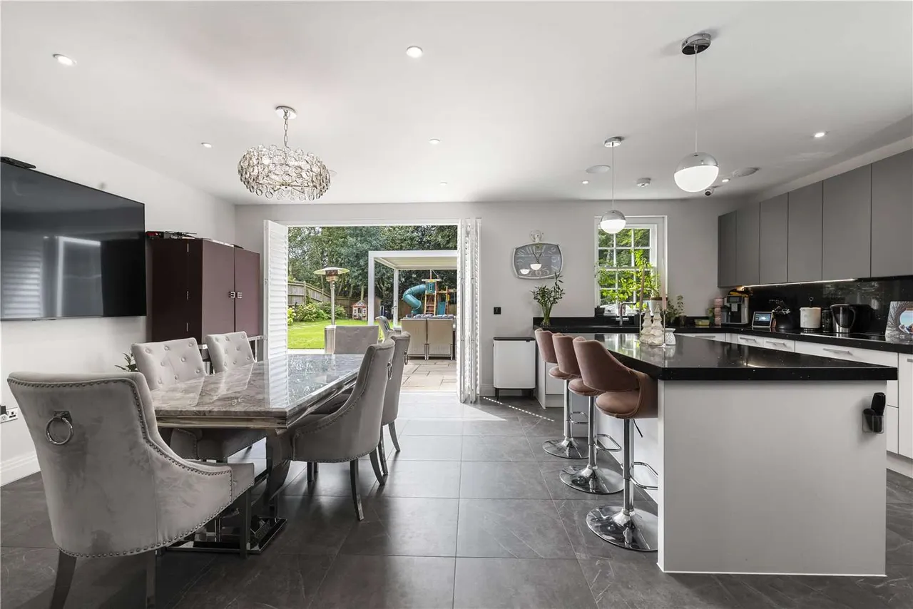 Burleigh Lane, Ascot, SL5, photo 6