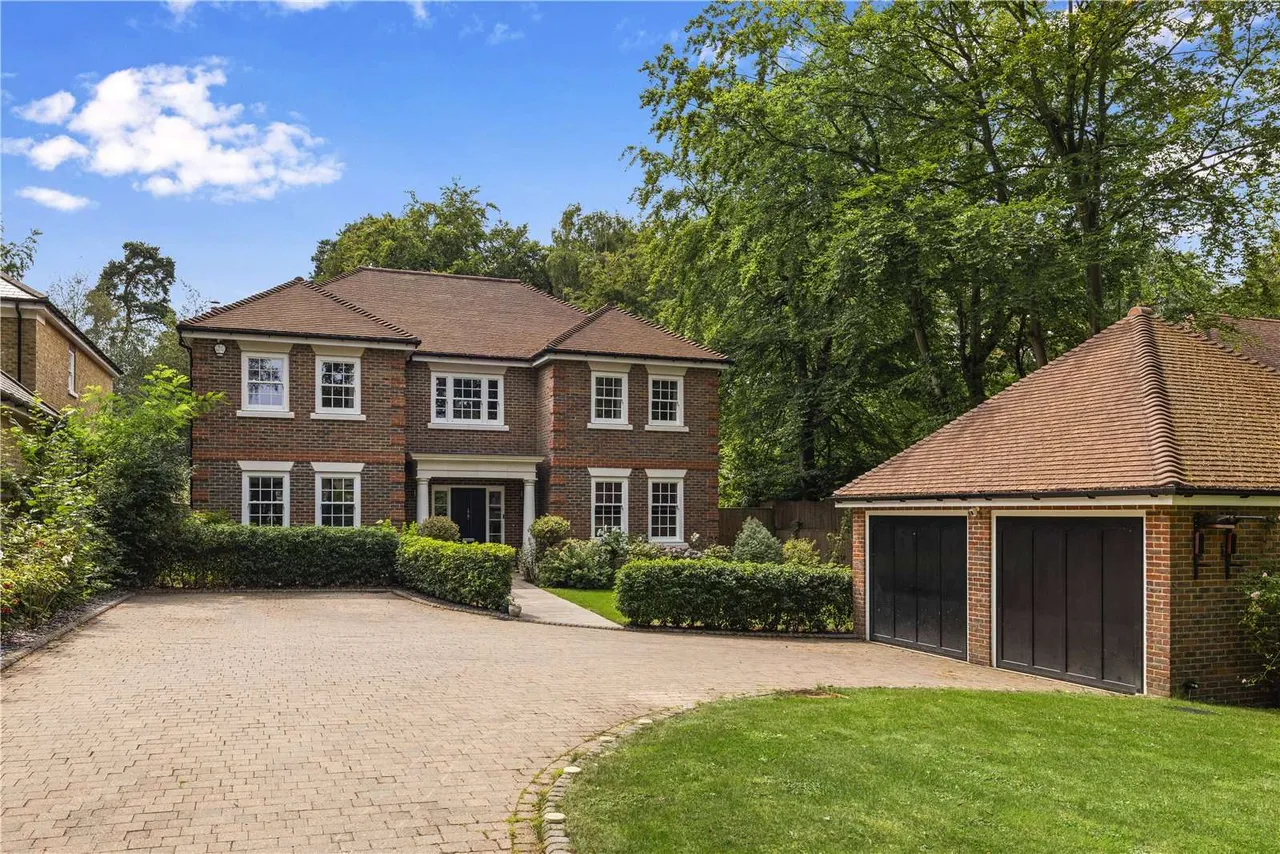 5 bed house for sale, Burleigh Lane, Ascot, SL5