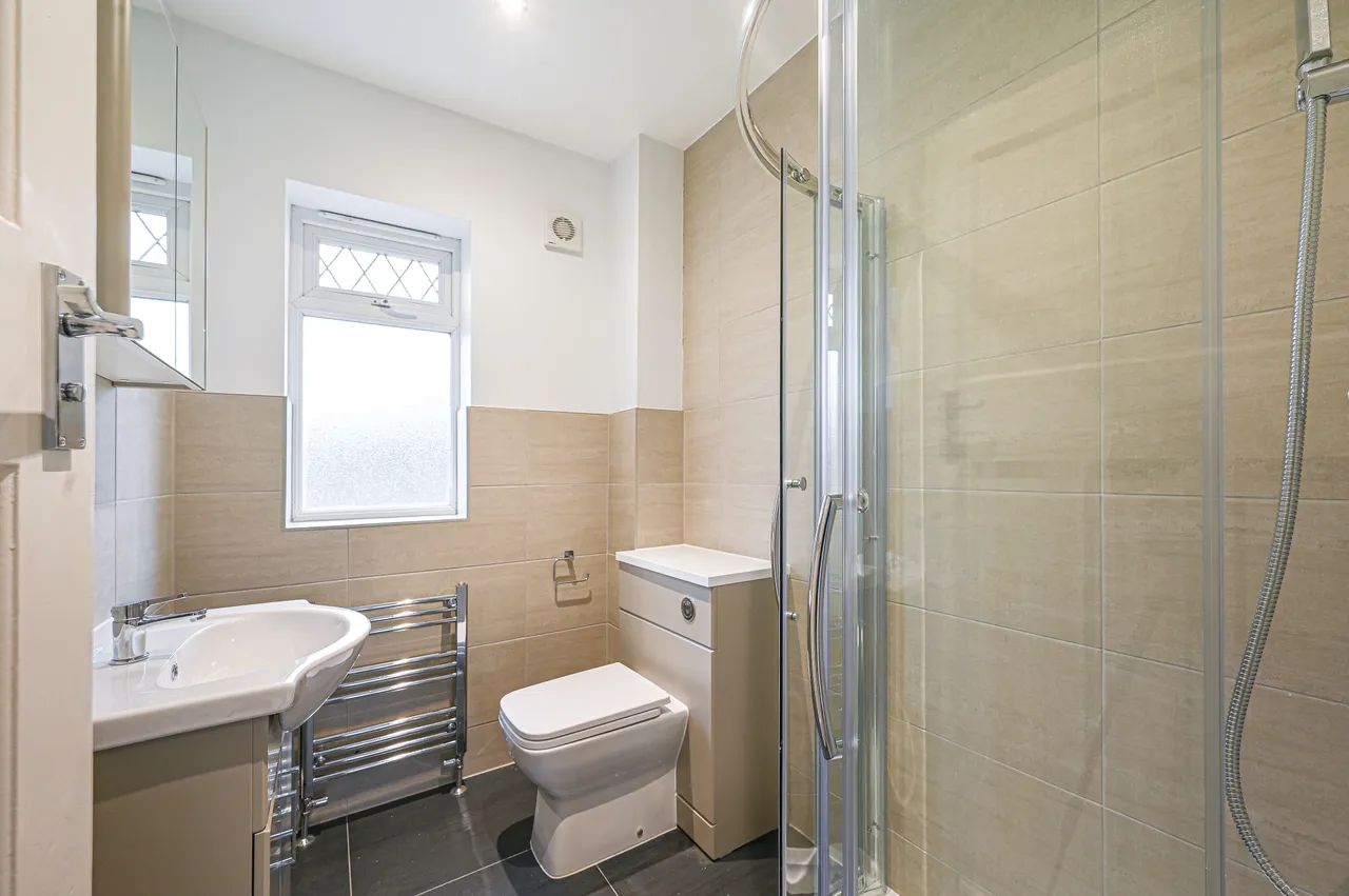 24 Longland Drive, London, photo 10