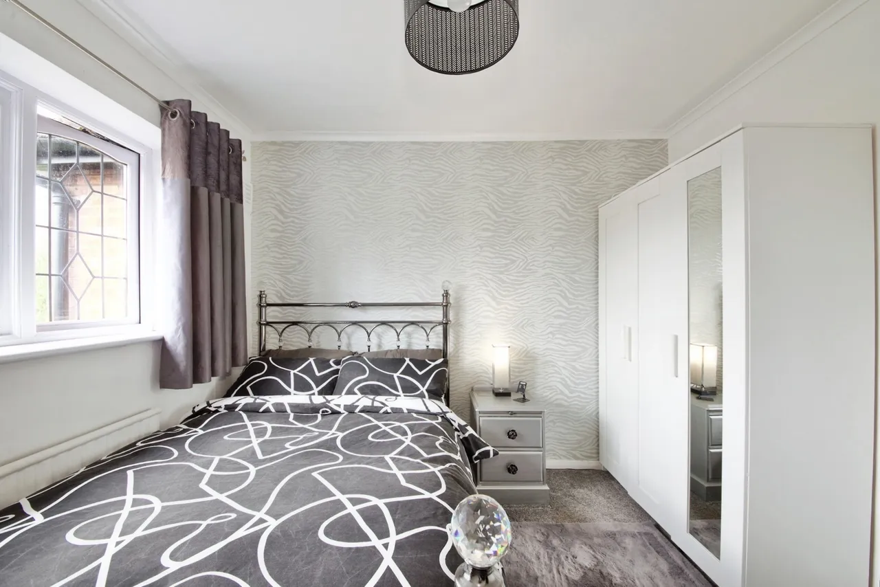 Eastern Avenue East, ROMFORD, Essex, RM1, photo 10