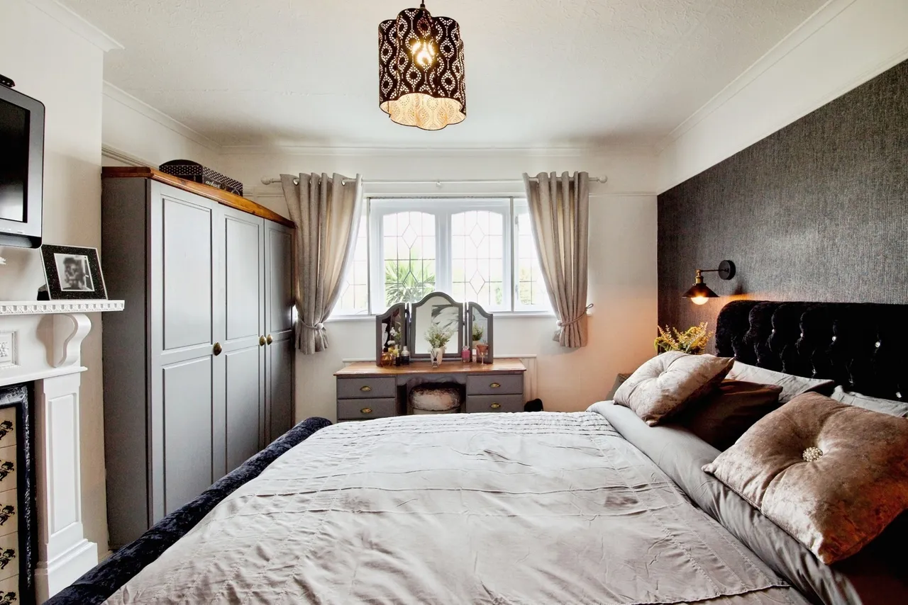 Eastern Avenue East, ROMFORD, Essex, RM1, photo 9