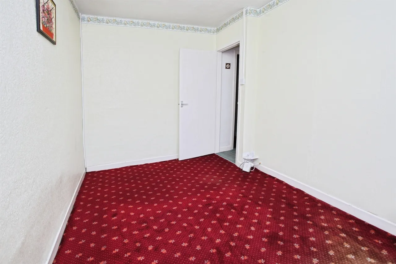 Hillside Terrace, Wattstown, CF39, photo 11