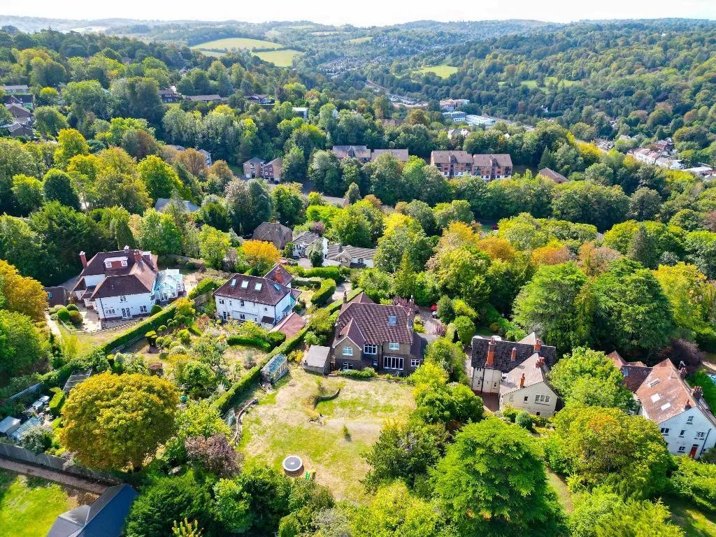 Westhall Road, Warlingham, photo 35