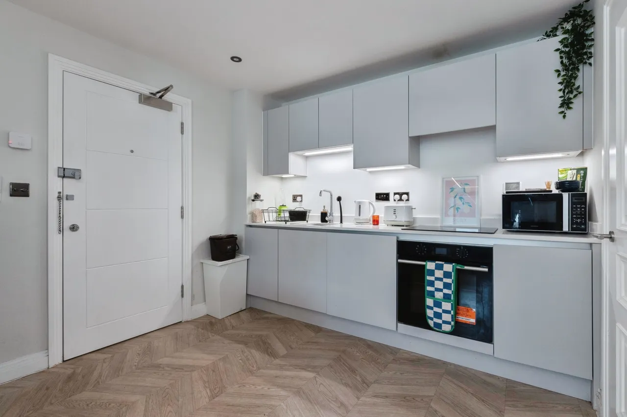 Somerford Road, Christchurch, BH23, photo 7
