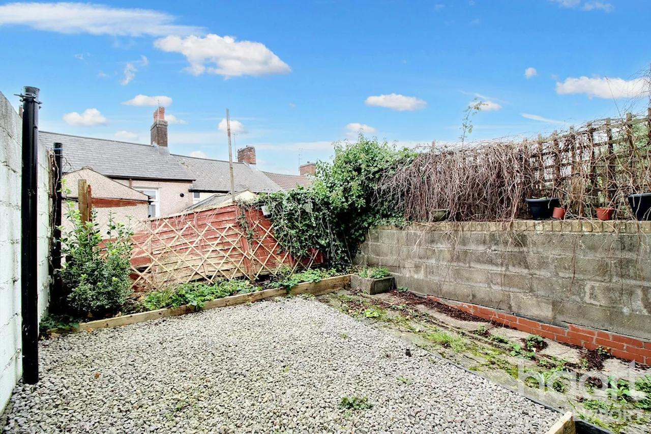 Newport, NP20, photo 14