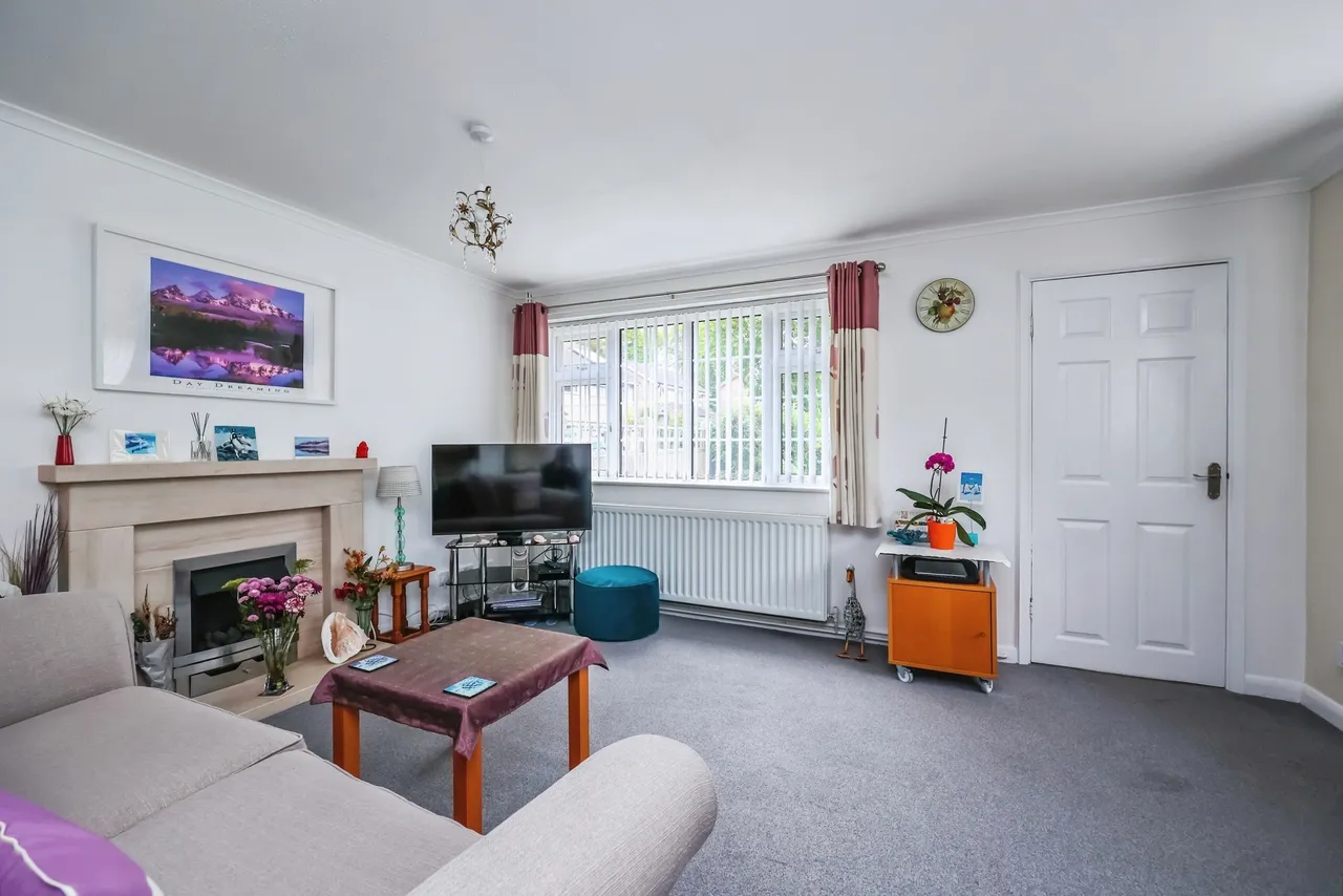 3 bed house for sale, Wembley Gardens, Nottingham, NG9