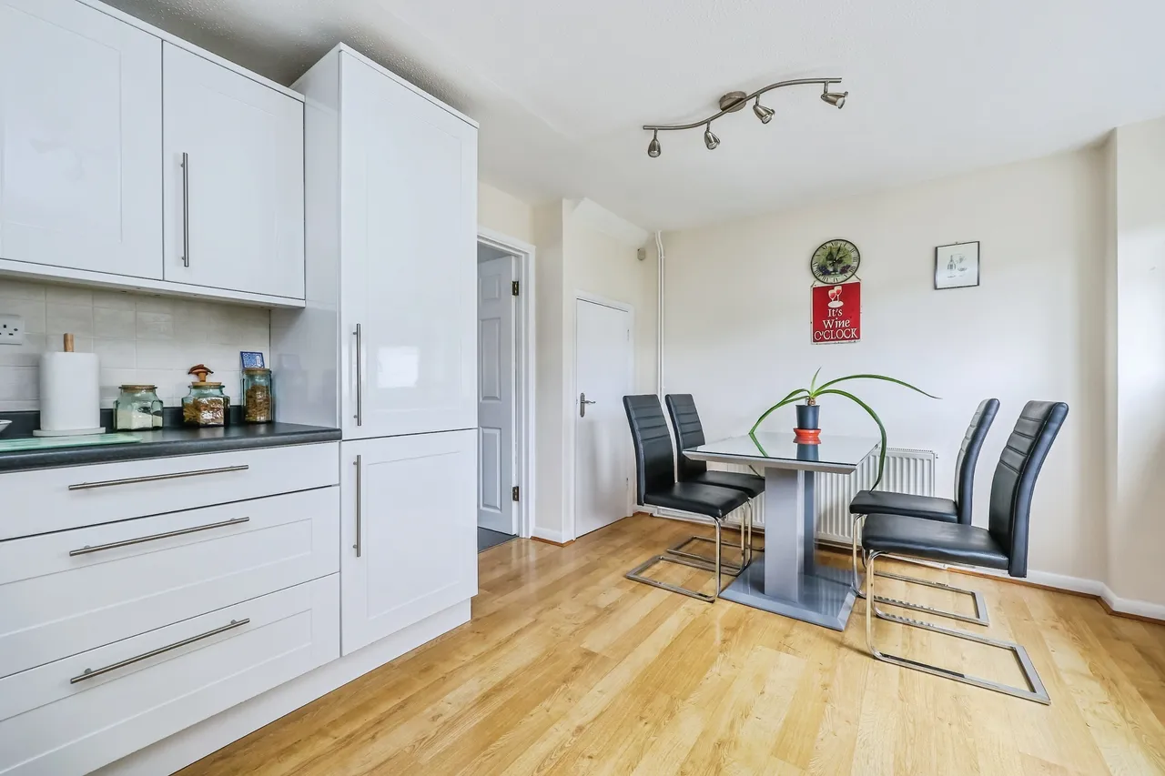 Wembley Gardens, Nottingham, NG9, photo 5