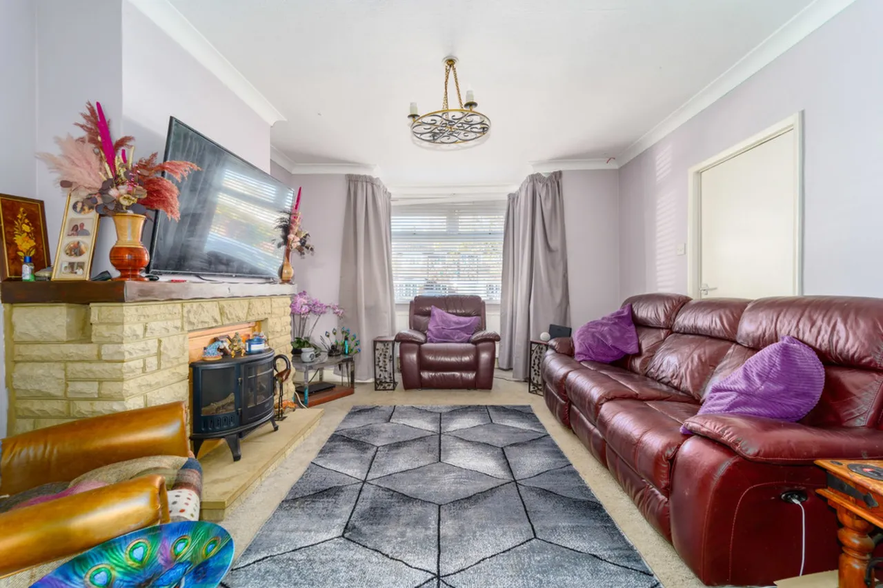 Hughes Road, Ashford, photo 3