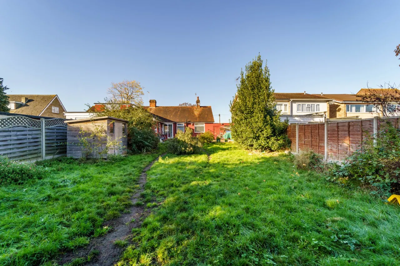Hughes Road, Ashford, photo 9