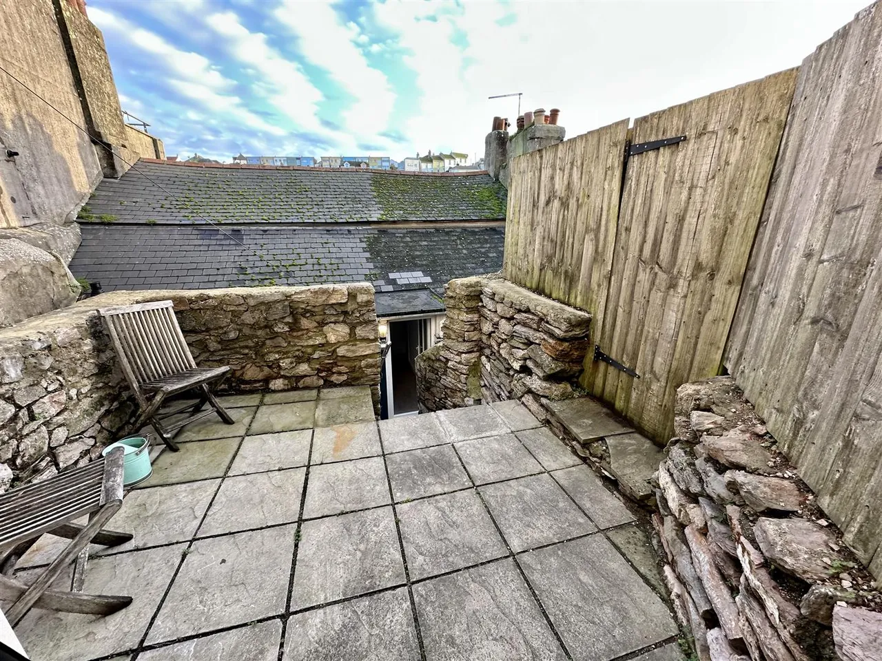 Middle Street, Brixham, photo 12