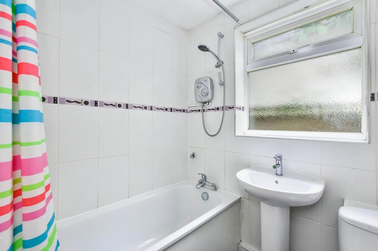 Lindiswara Court Watford Road, Croxley Green, Rickmansworth, Rickmansworth, WD3 3DR, photo 5