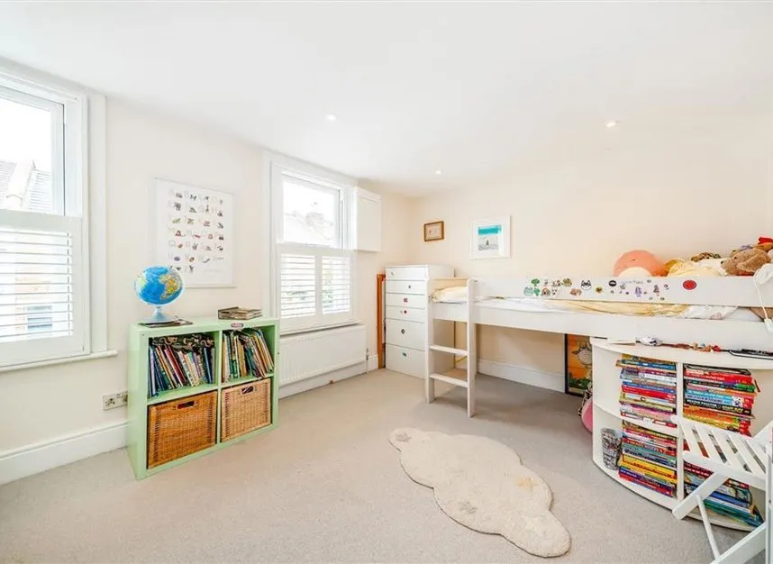 York Road, Teddington, TW11, photo 6