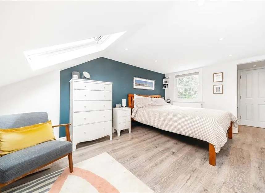 York Road, Teddington, TW11, photo 5