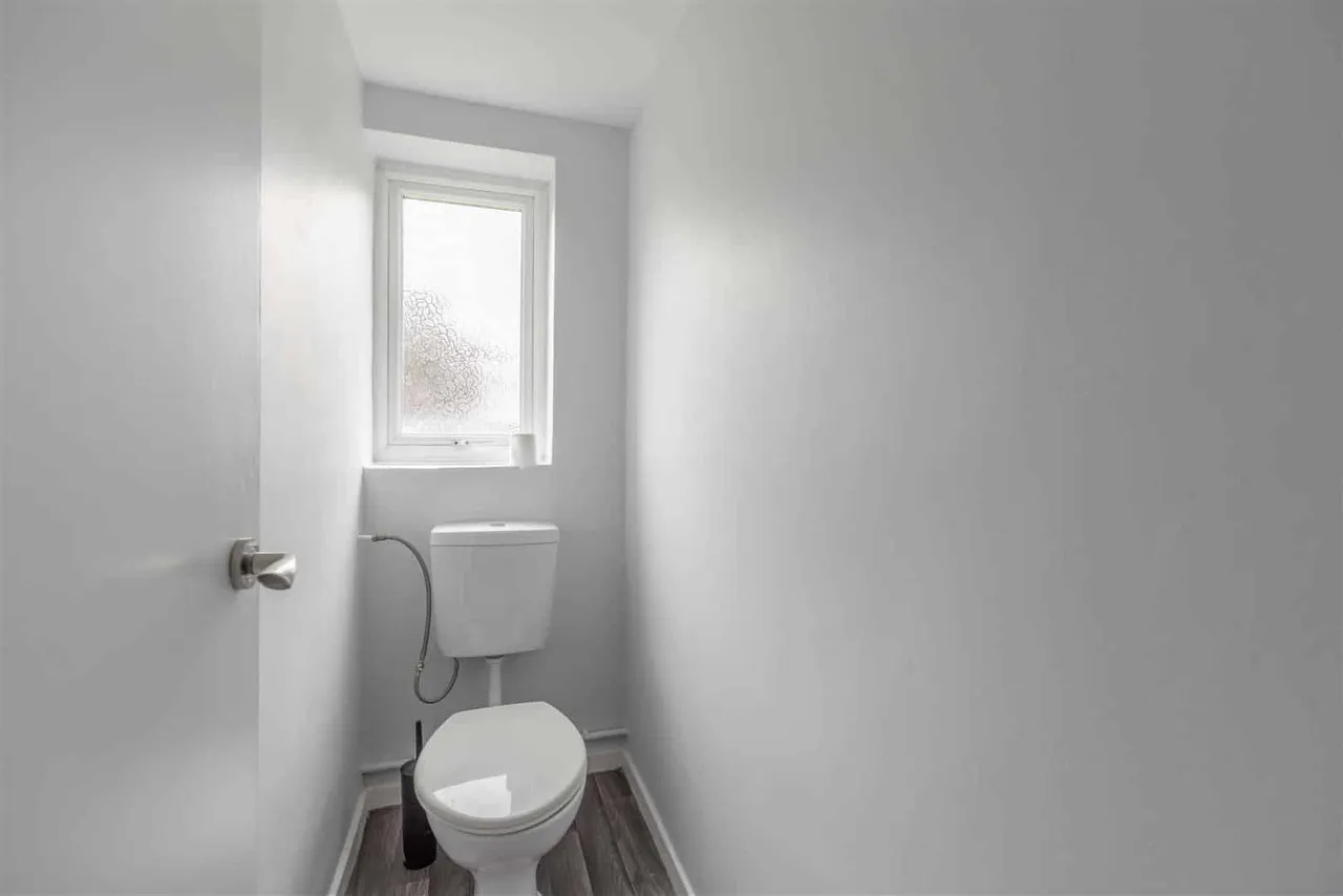 Grampian Way, Slough, SL3 8UG, photo 10