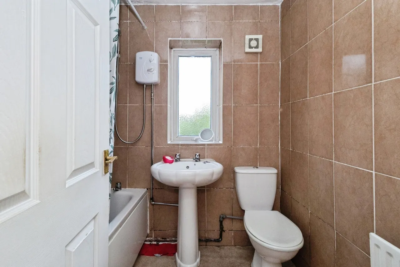 Surrey Way, Stockport, Greater Manchester, SK5, photo 14
