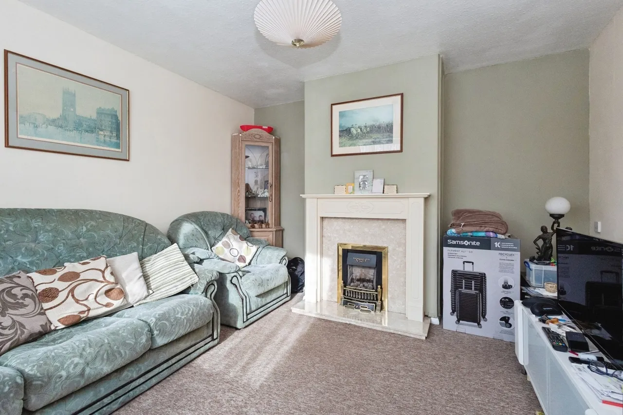 Surrey Way, Stockport, Greater Manchester, SK5, photo 3