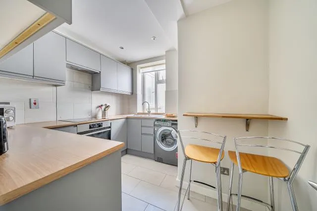 Peters Court, London, W2, photo 8