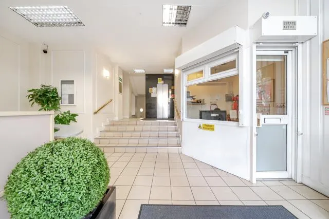Peters Court, London, W2, photo 23
