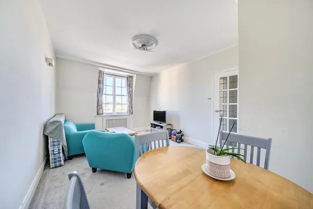 Peters Court, London, W2, photo 4