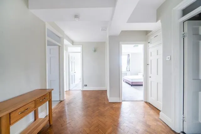 Peters Court, London, W2, photo 33