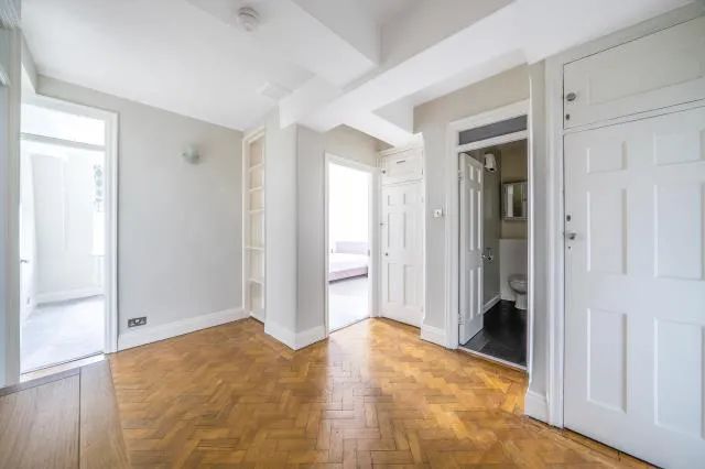 Peters Court, London, W2, photo 30
