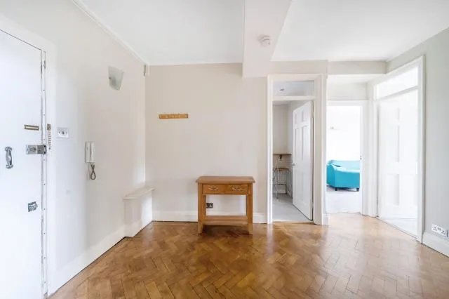 Peters Court, London, W2, photo 32