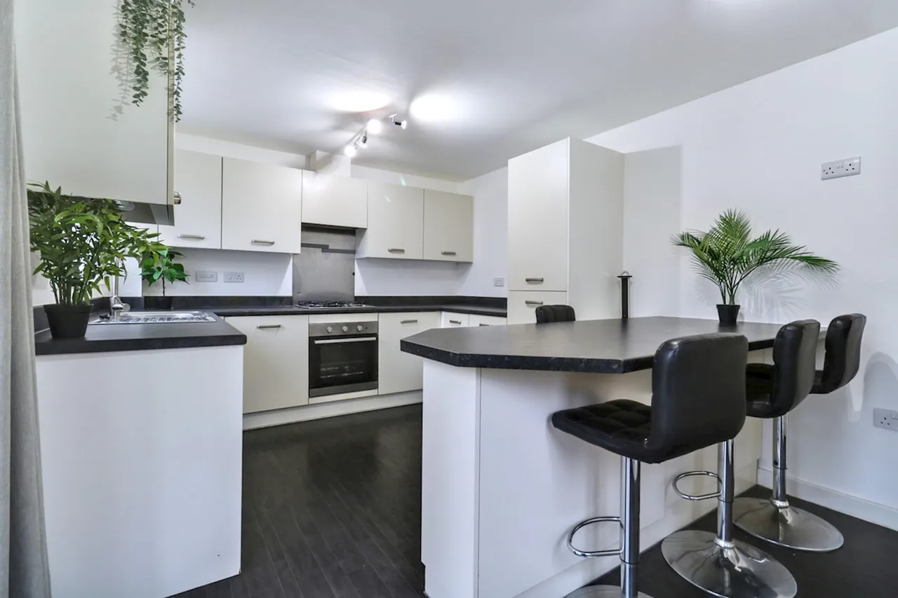 Isinglass Drive, Edlington, DN12, photo 7