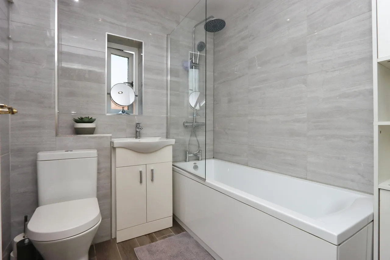 Badger Rise, Sheffield, South Yorkshire, S13, photo 5