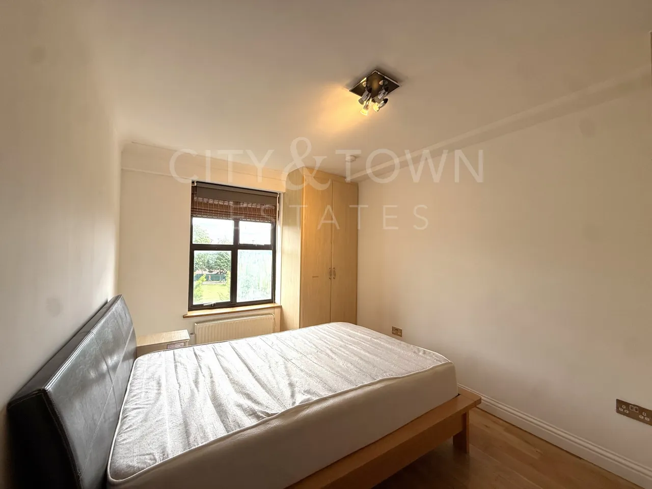 Copperfield Road, Mile End - Limehouse, E3, photo 9