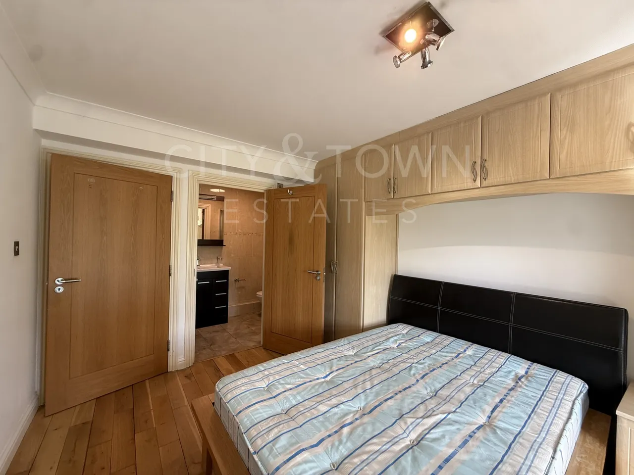 Copperfield Road, Mile End - Limehouse, E3, photo 7