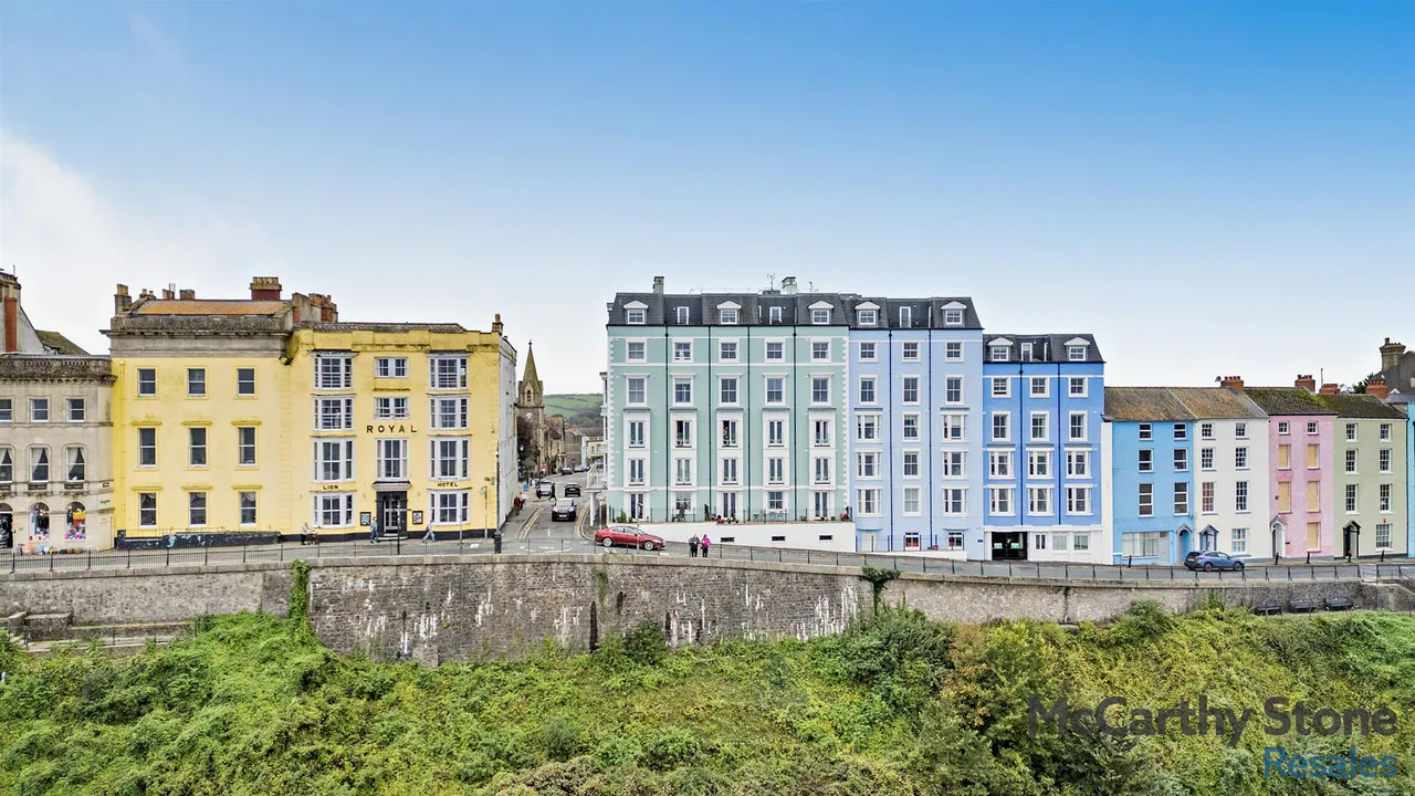 White Lion Street, Tenby, SA70, photo 21