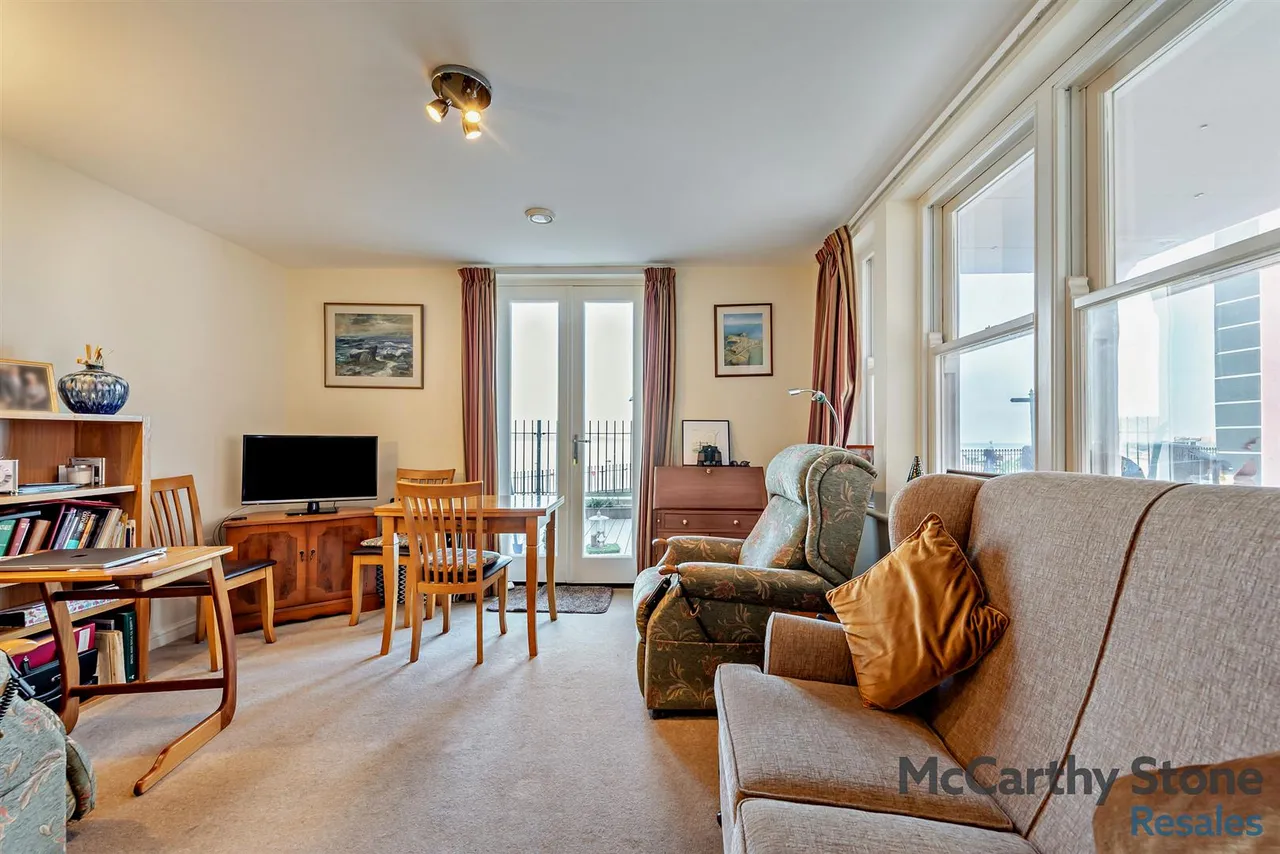 White Lion Street, Tenby, SA70, photo 6