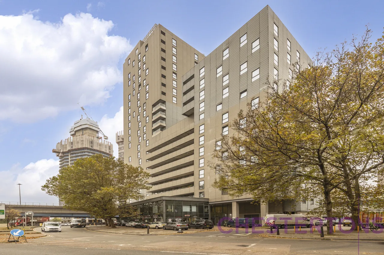 Prestons Road, London, E14, photo 13
