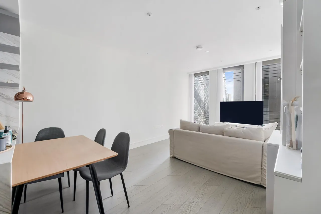 Sky Residences at One Bishopsgate Plaza, London, EC3A, photo 5