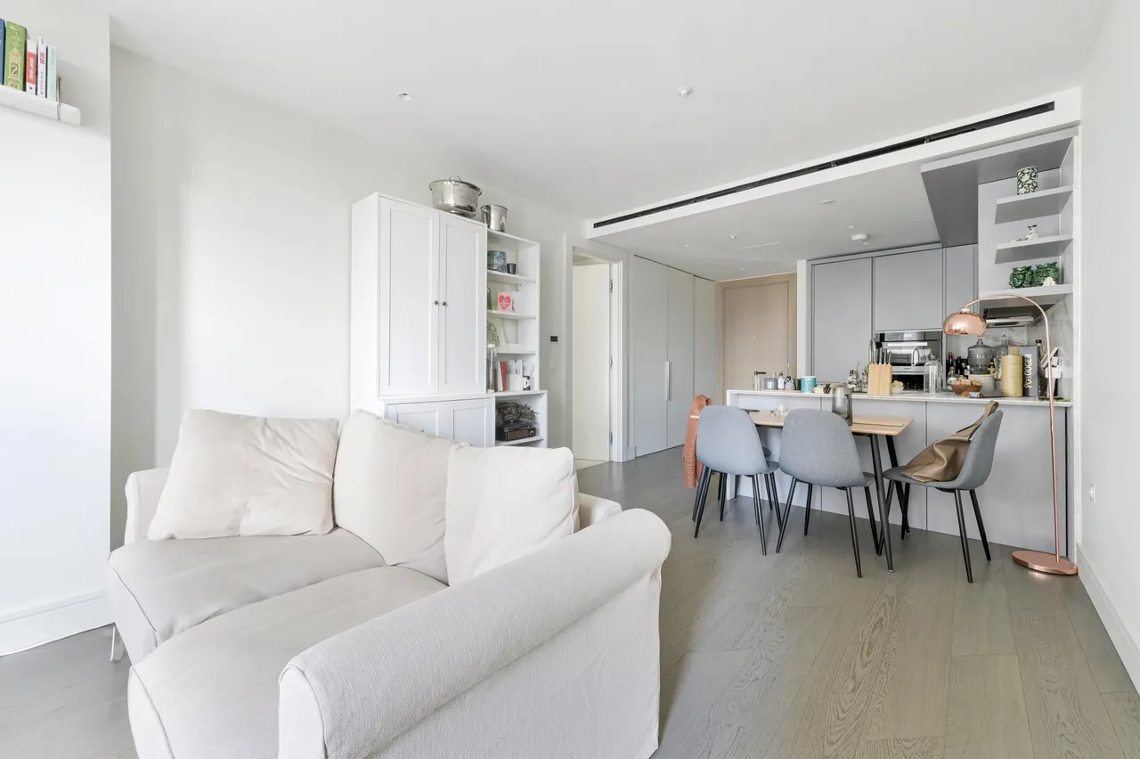 Sky Residences at One Bishopsgate Plaza, London, EC3A, photo 8