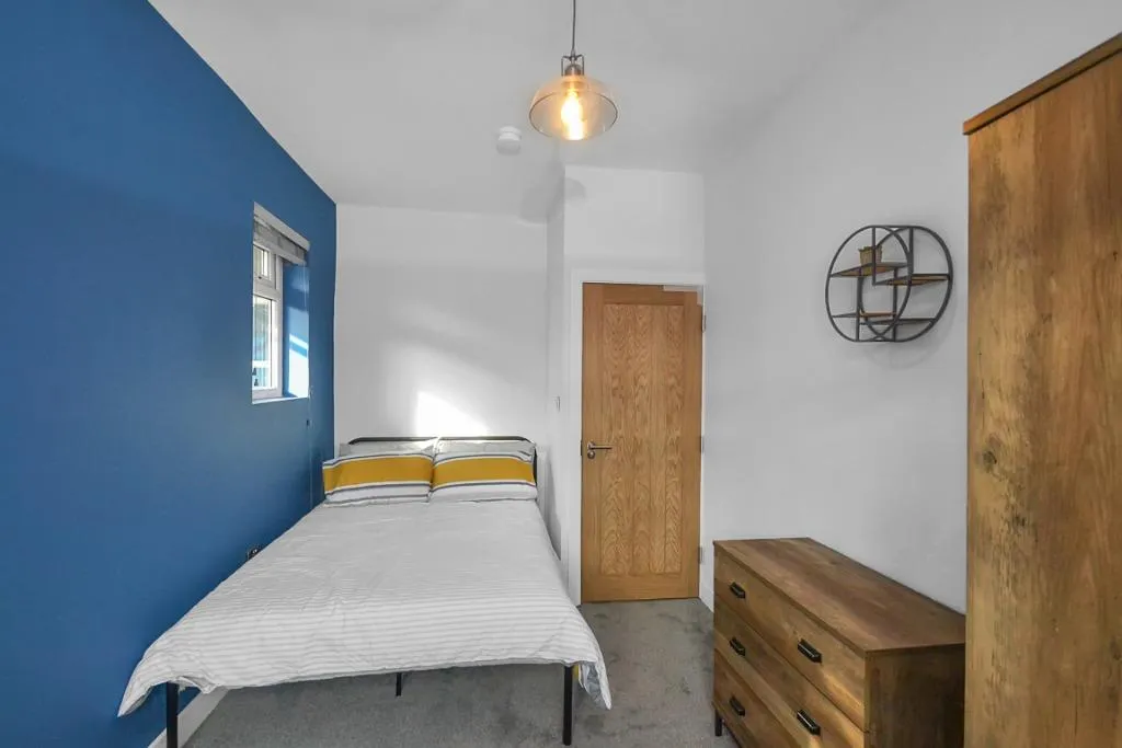 Bankfield Avenue, Victoria Park, M13, photo 4