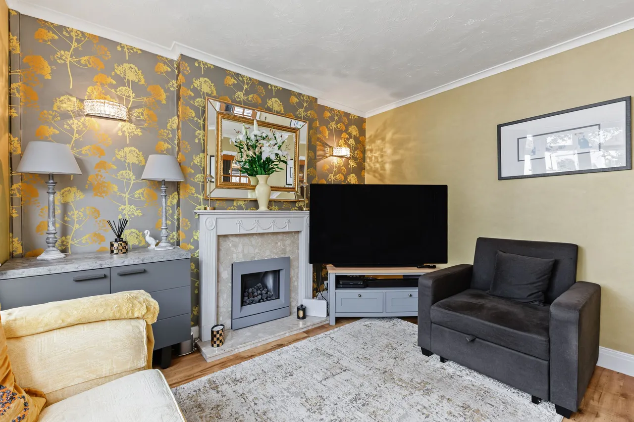 Cheltenham Road, Evesham, WR11, photo 6