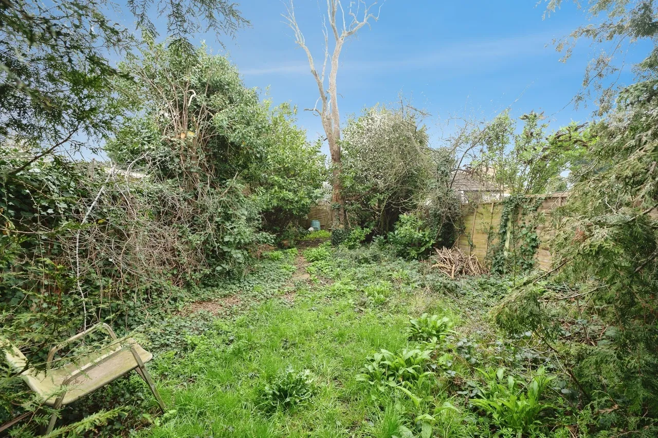 Strathmore Gardens, Hornchurch, RM12, photo 6