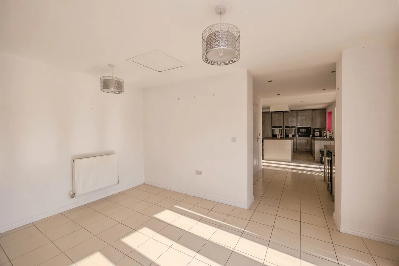 Darnel Crescent, Waterlooville, PO7, photo 9