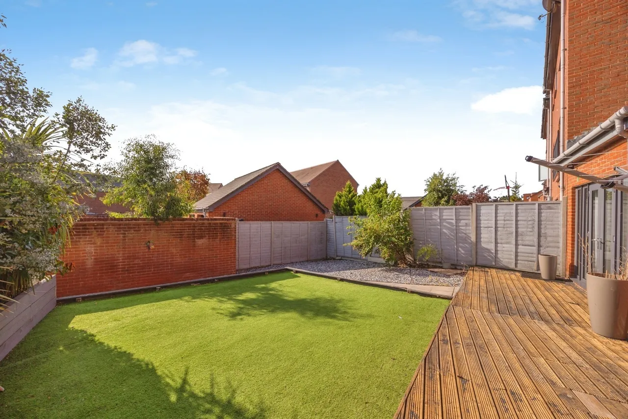 Darnel Crescent, Waterlooville, PO7, photo 19