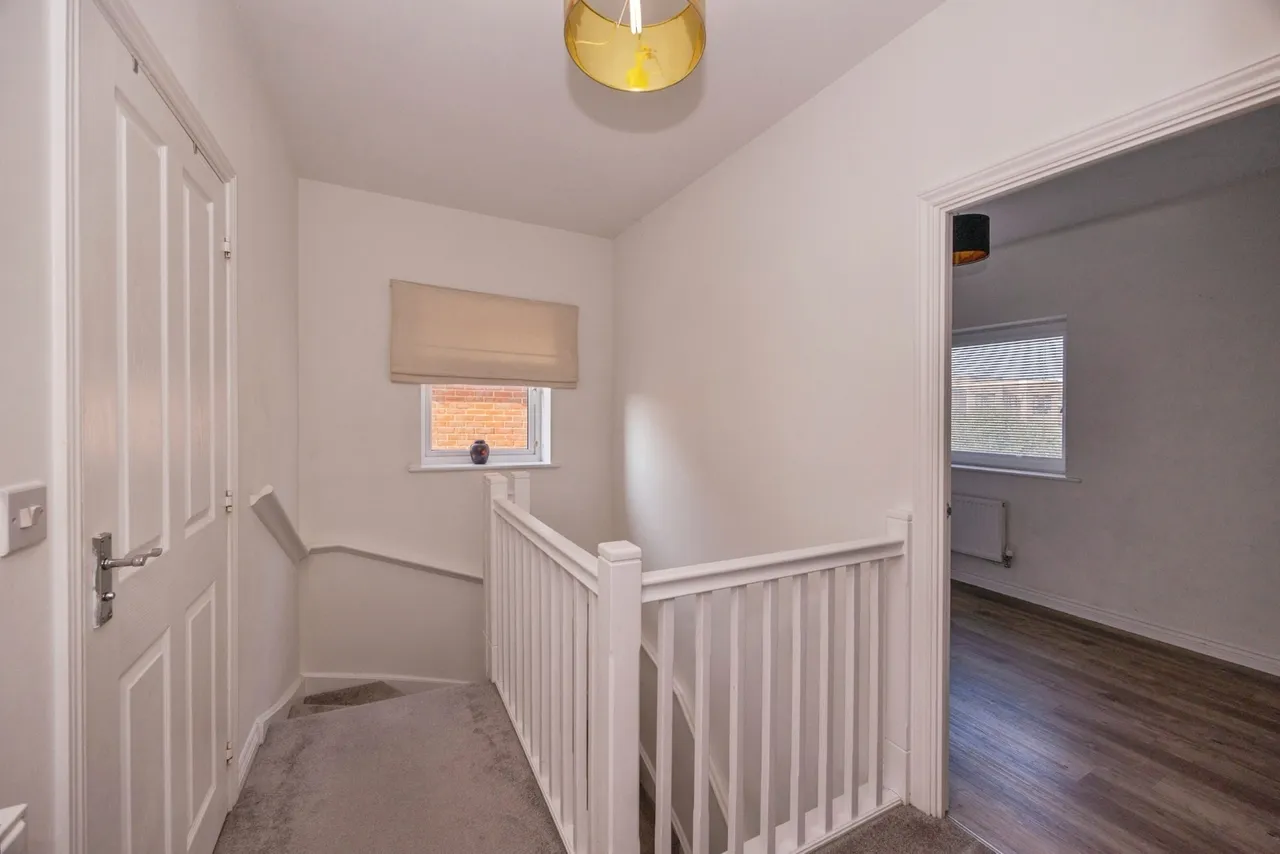 Darnel Crescent, Waterlooville, PO7, photo 10