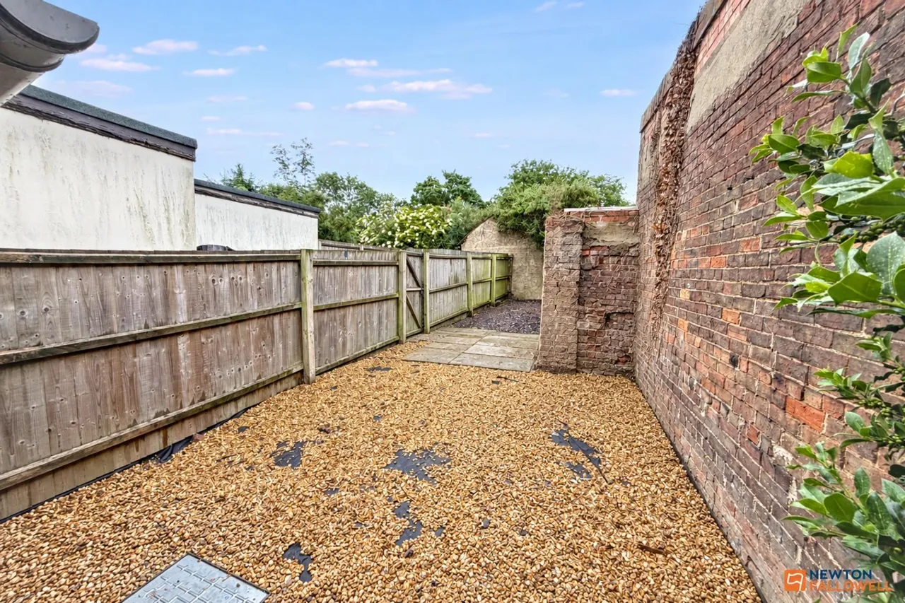 North Street, Stanground, PE2, photo 8