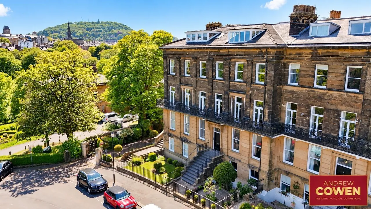 The Crescent, Scarborough, YO11, photo 2