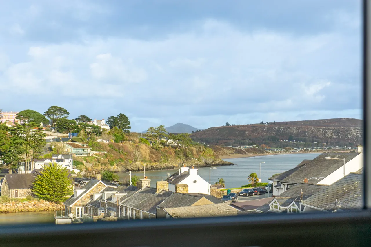 Talafon Flat 2, Abersoch, Pwllheli, Gwynedd, LL53 7DL, photo 4