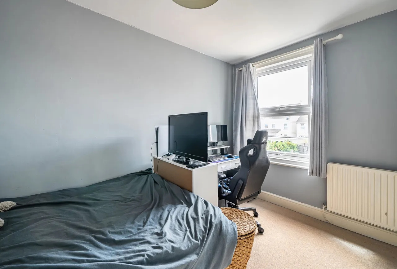 Alstone Avenue, Cheltenham, GL51 8EJ, photo 9