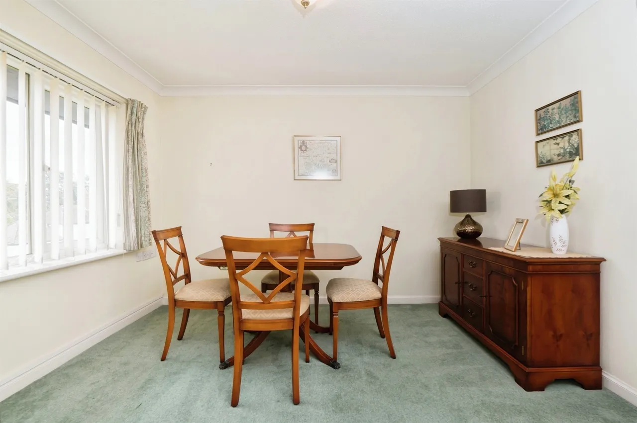 Sharon Road, West End, Southampton, photo 9