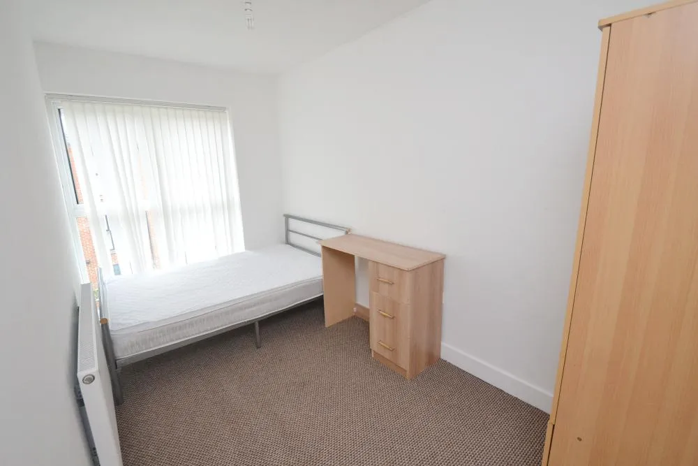 Plymouth View, Manchester, M13, photo 12